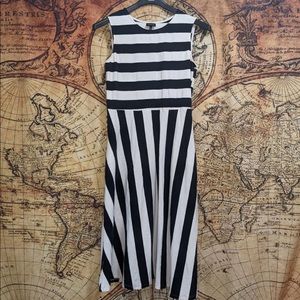 Summer Dress (NWOT)